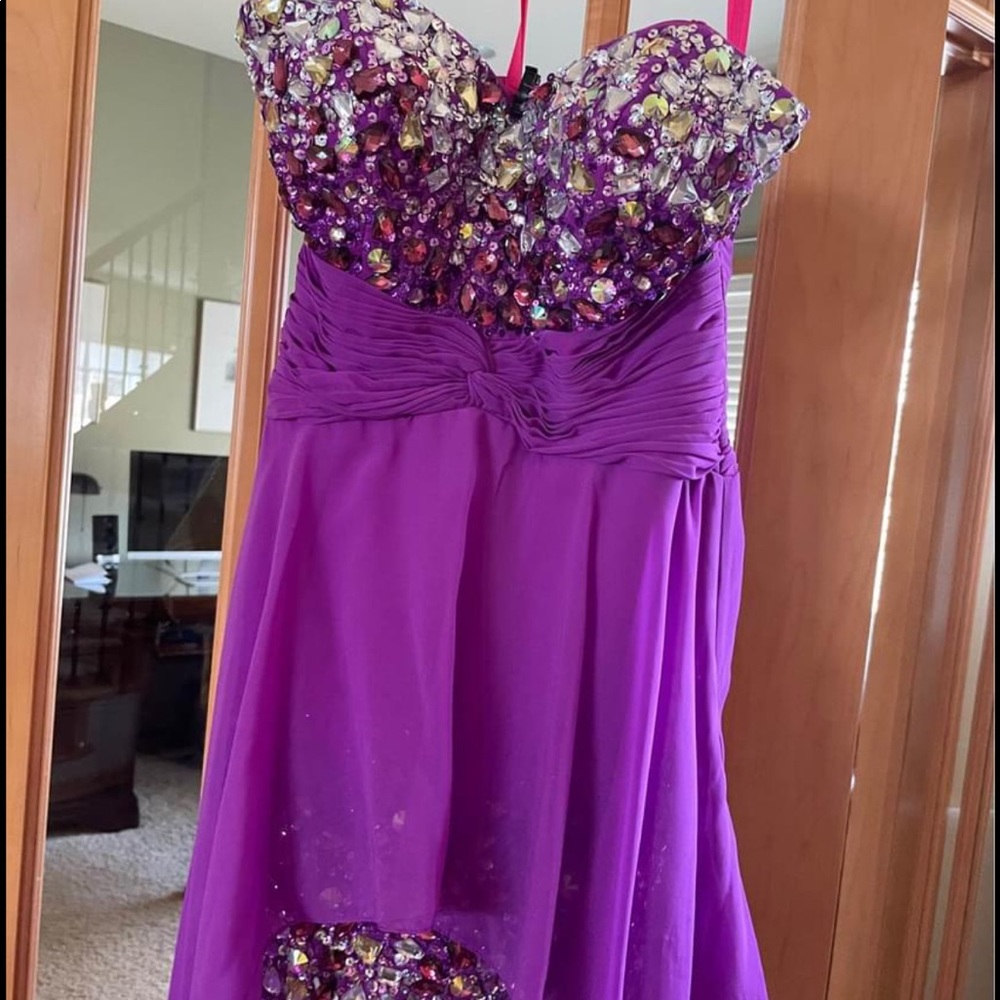 Vienna Beautiful Magenta Purple Gem/Rhinestone High-Low Prom Dress Size 6